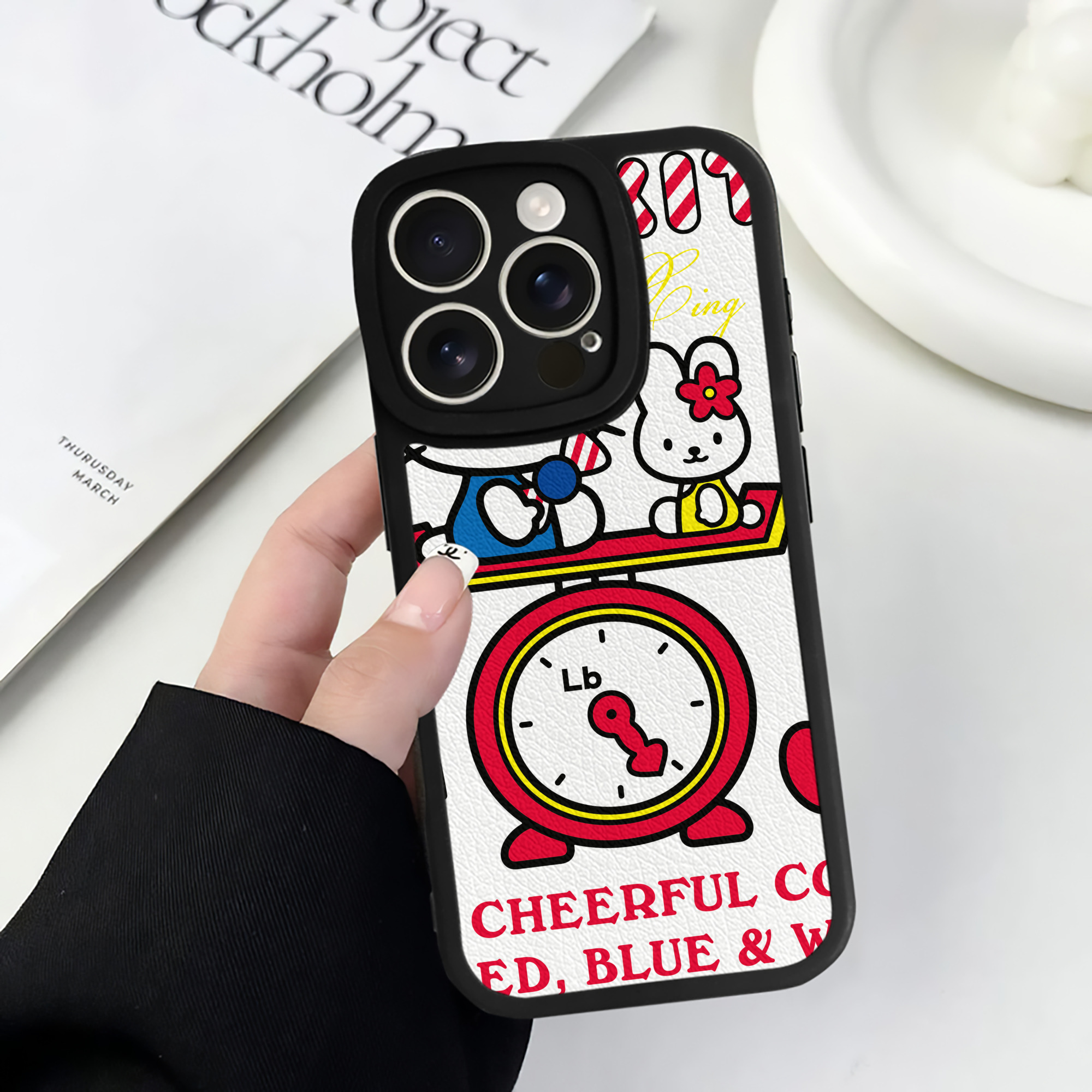 （画像用） Hello Kitty ハローキティ 【iPhone 16シリーズ対応】シリコンスマホケース（レザー調） 材質：シリコン